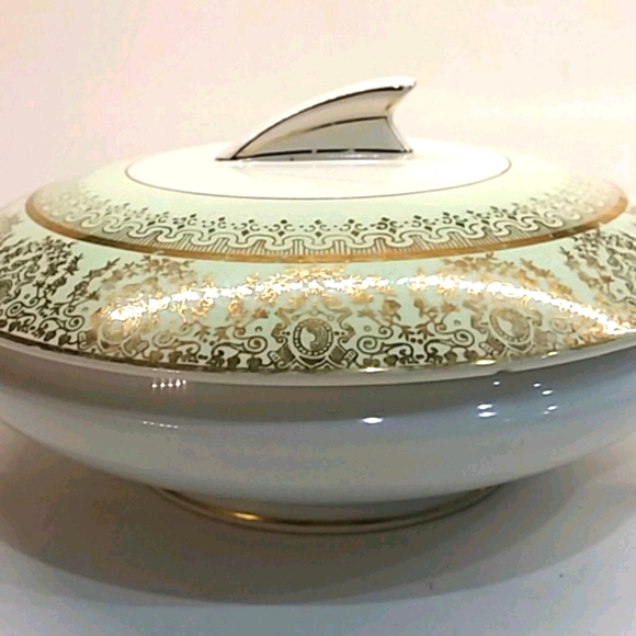 Vtg Stouffers handpainted Favorite Bavaria with lid 10.25" - Picture 2 of 16